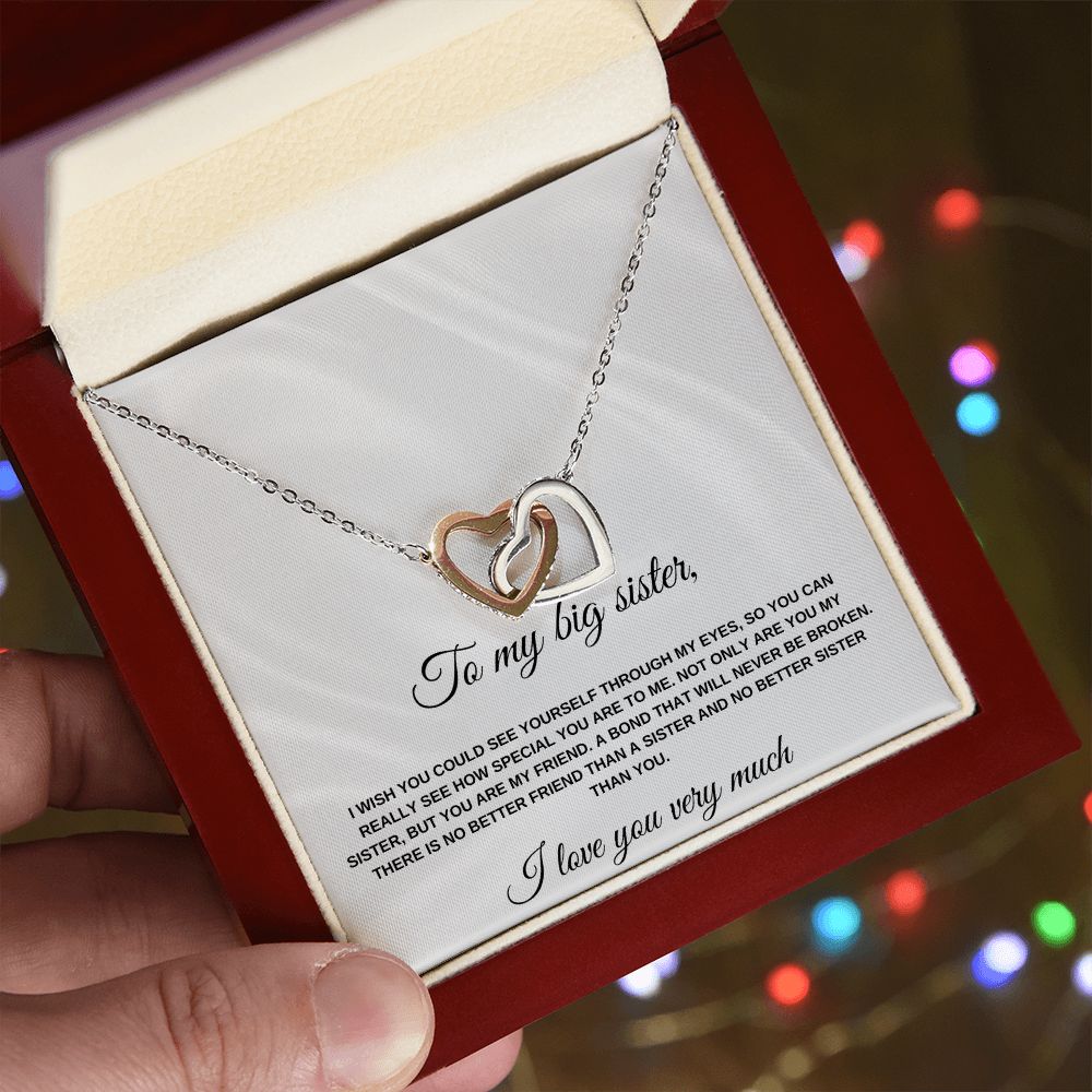BIG SISTER/ INTERLOCKING NECKLACE